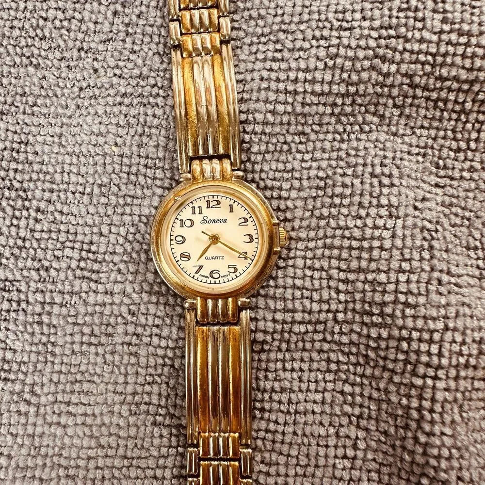 Soneva Vintage Art Deco Style Two Tone Gold Silver Tone Women’s 24mm Watch